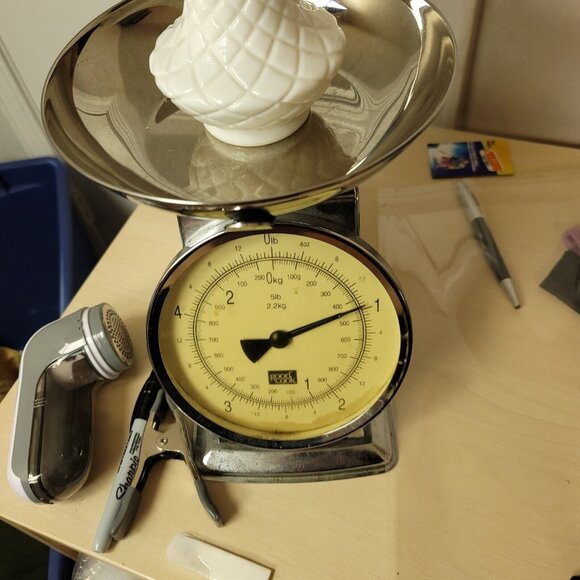 Vintage Loeffler Randall Cross Hatched Milk Glass Bud Vase Mid-Century Hobnail - Picture 9 of 9